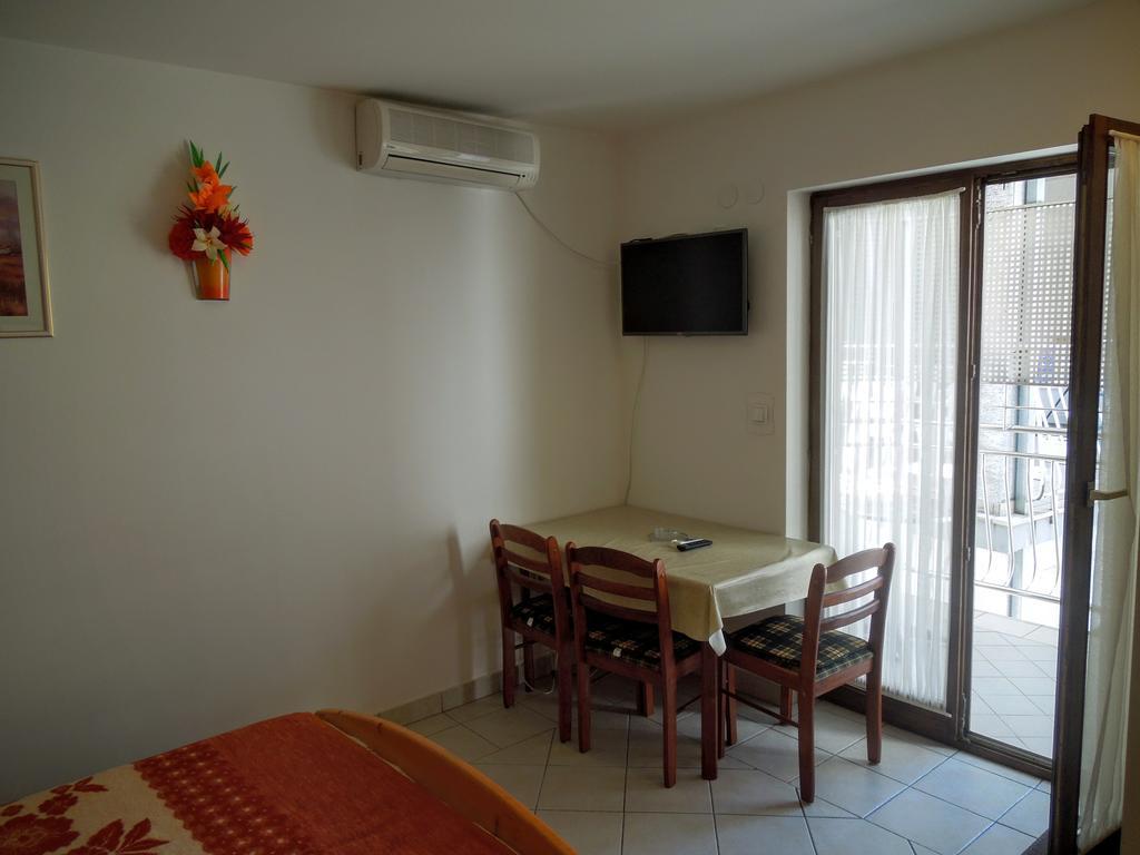 Apartments Dobranic Криквеница Екстериор снимка