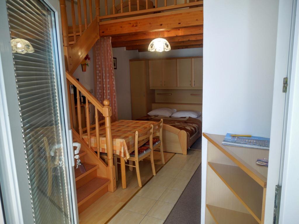 Apartments Dobranic Криквеница Екстериор снимка