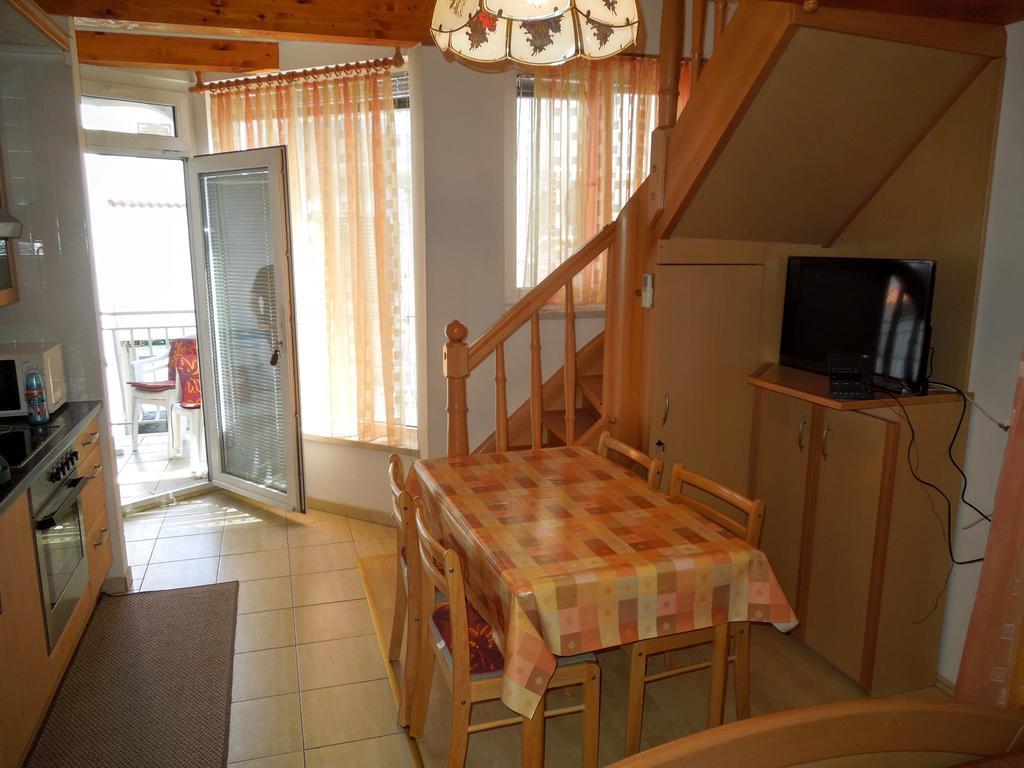 Apartments Dobranic Криквеница Екстериор снимка