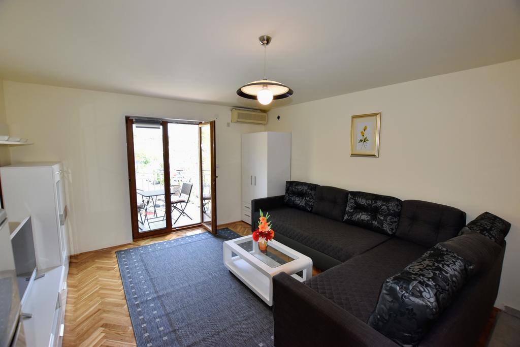 Apartments Dobranic Криквеница Екстериор снимка